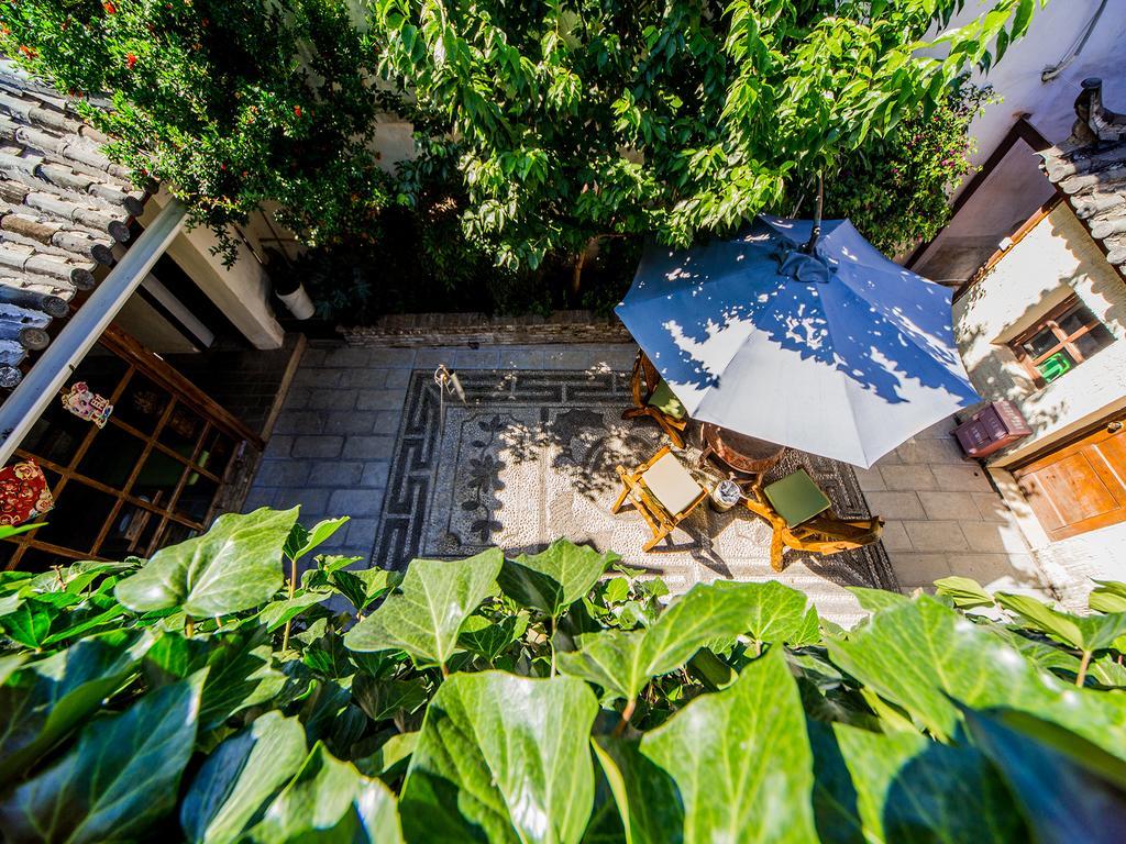Old Tree Boutique Guesthouse Lijiang  Eksteriør bilde